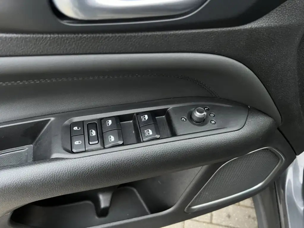 Jeep Compass 1.3 Night Hawk Automatic #5