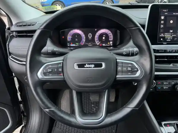 Jeep Compass 1.3 Night Hawk Automatic #6