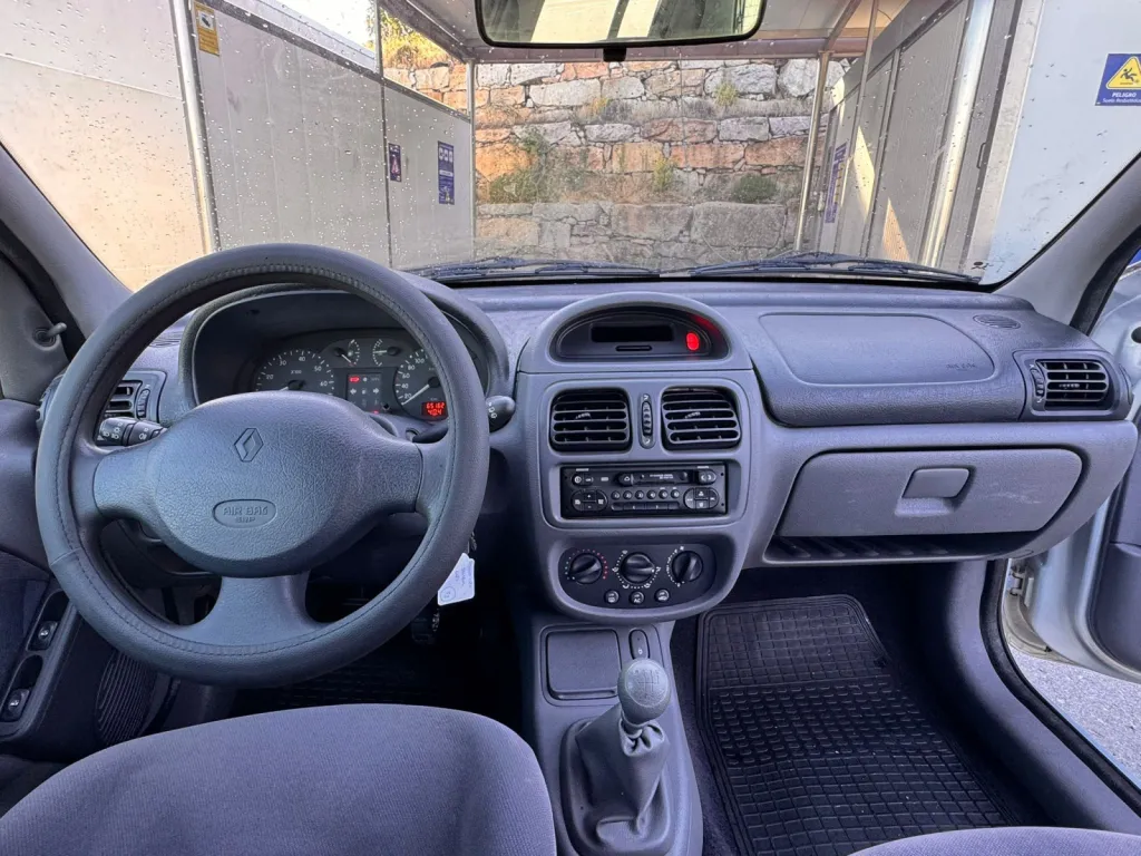 Renault Clio year 2000, 65,000 kilometers #3