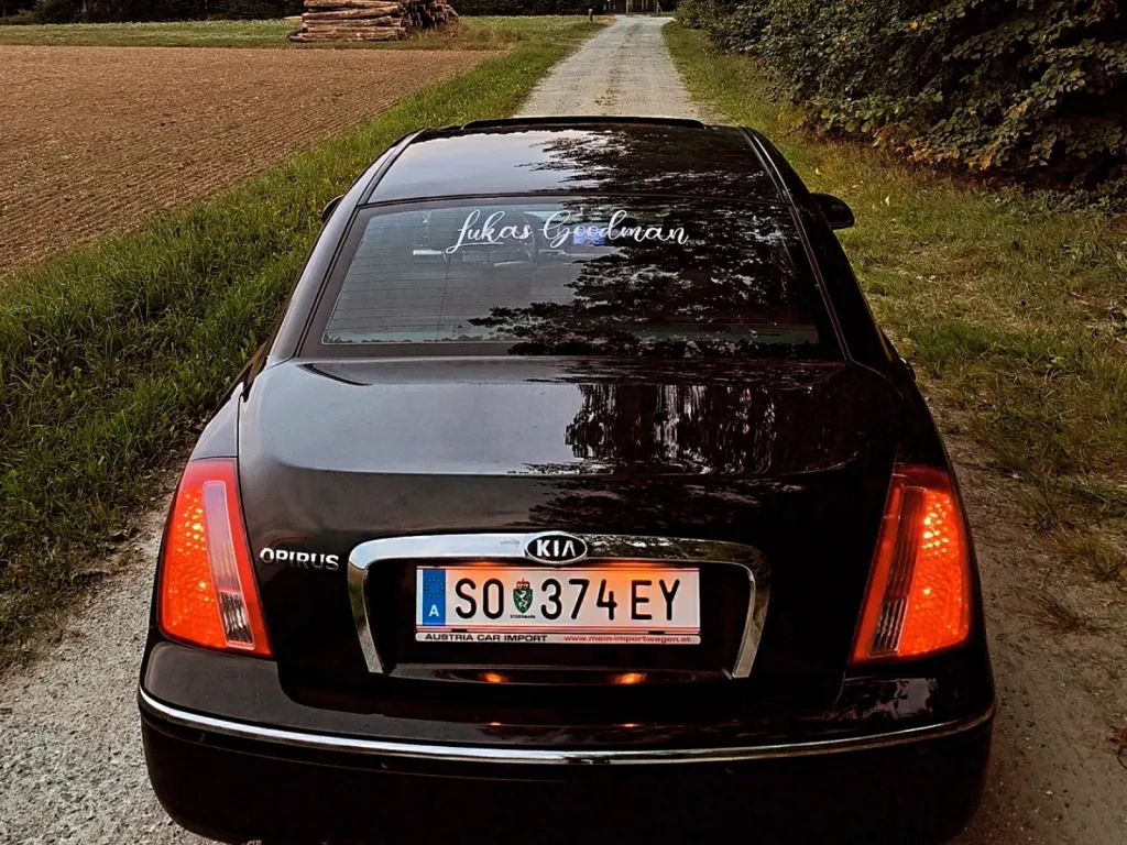 Kia Opirus #1